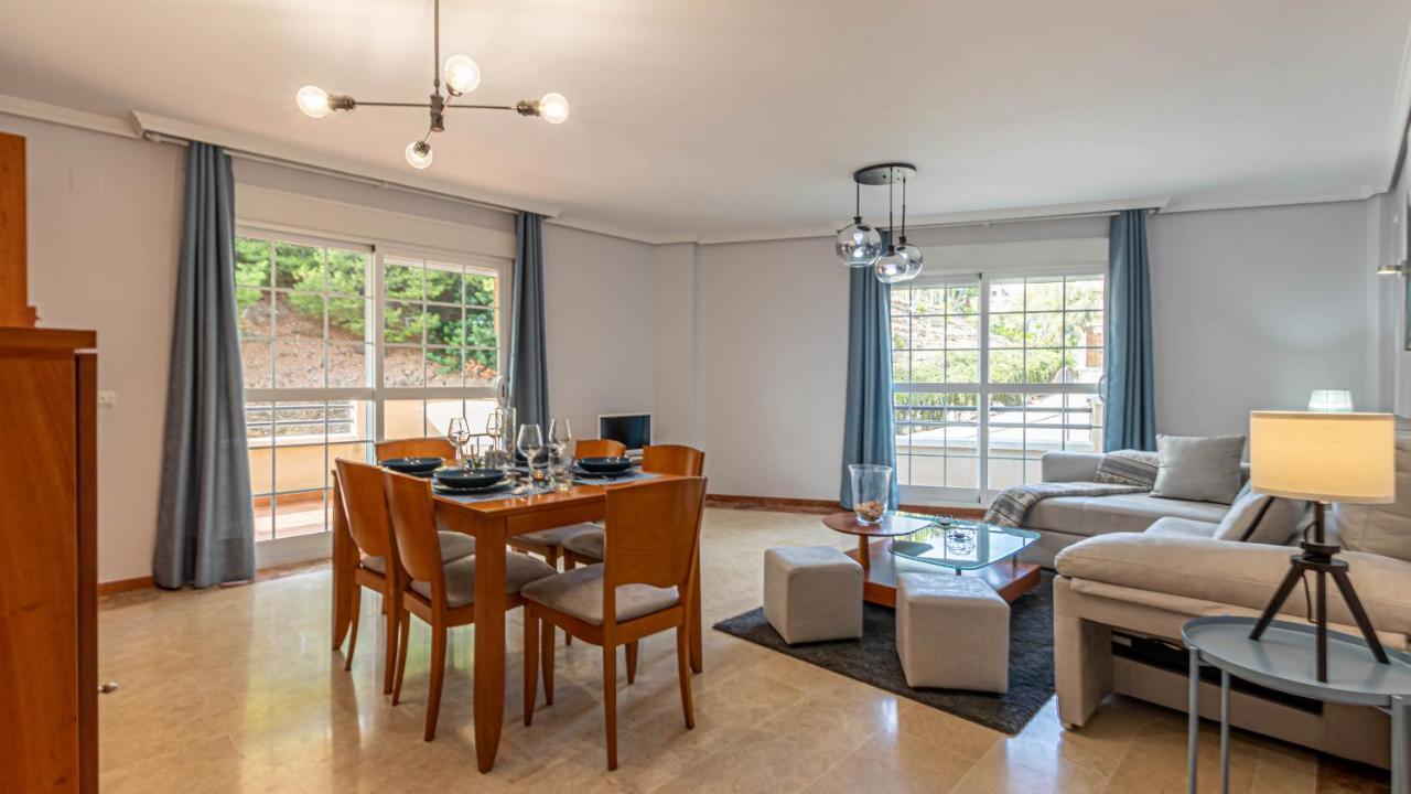 797 Holiday Rentals- Piso Con Amplia Terraza A Solo 1 Min De La Playa ベナルマデナ エクステリア 写真