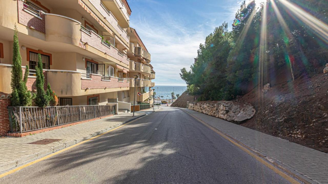 797 Holiday Rentals- Piso Con Amplia Terraza A Solo 1 Min De La Playa ベナルマデナ エクステリア 写真